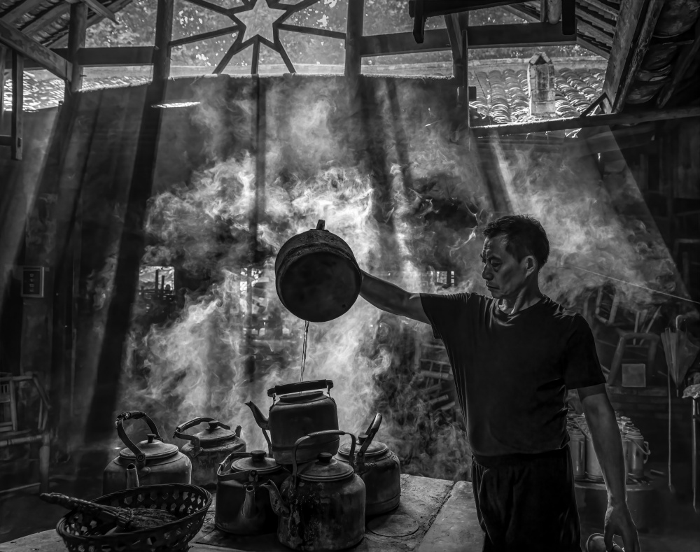 The Old Teahouse von Irene Wu