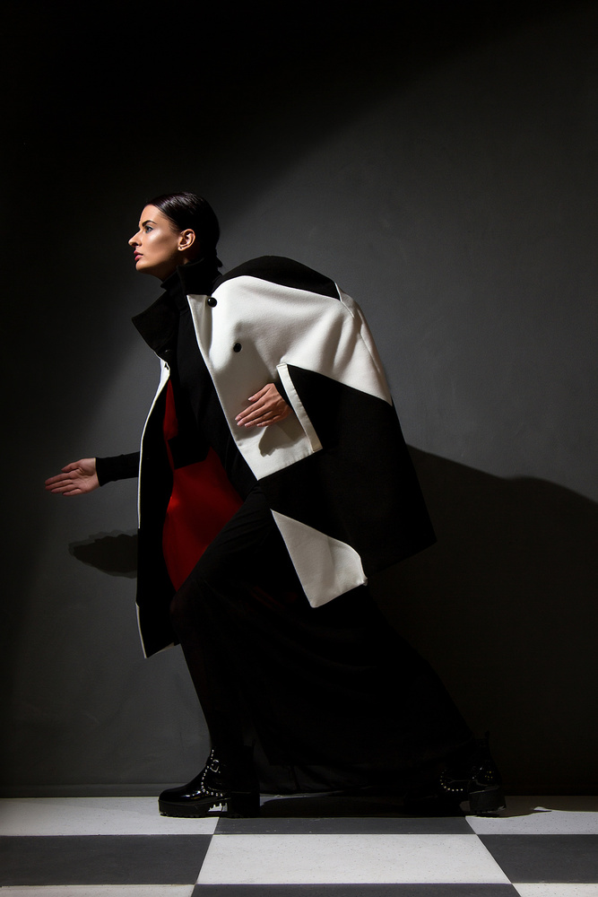 In a shadow von Ivan Kovalev