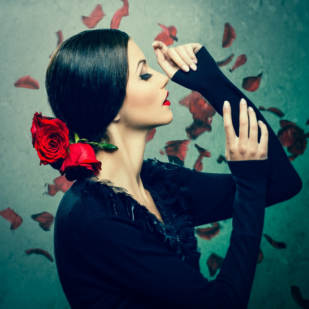 Gabi with roses von Ivan Tonov