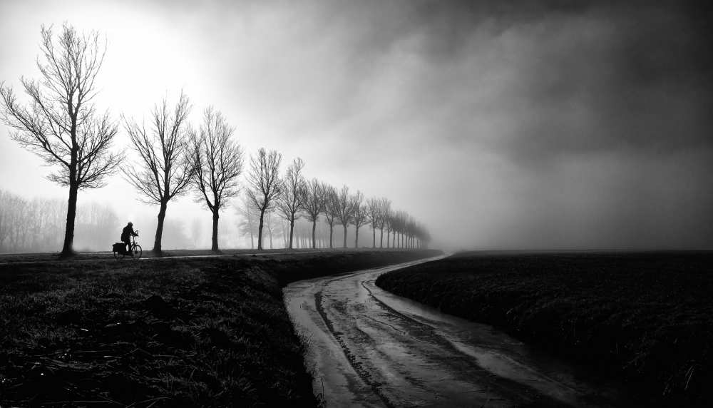 A long road to go. von Jacob Tuinenga