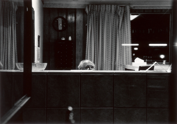 Motel Man, Nevada von James Galloway