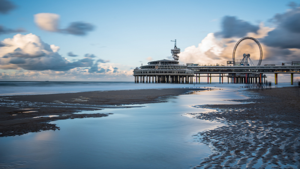 Rotating wheel von Jean Vandijck