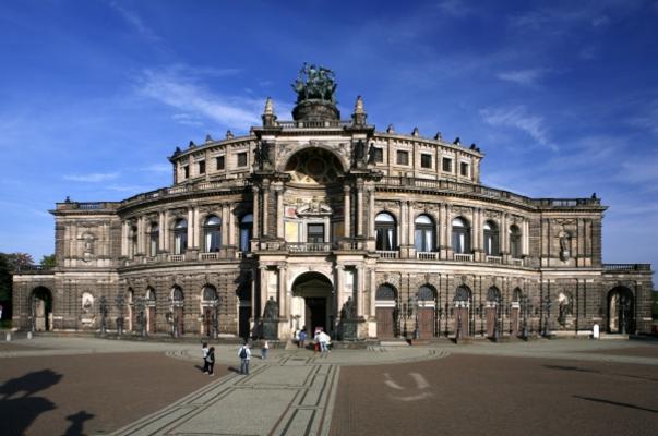 Die Oper von Jenny Sturm