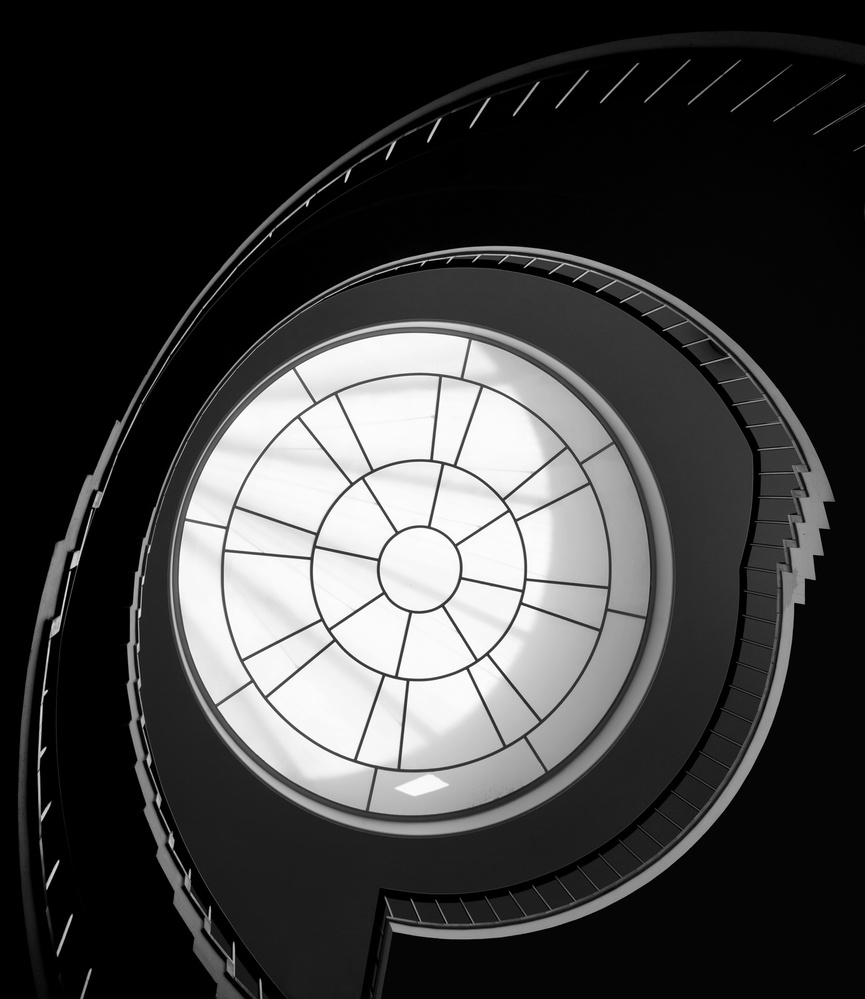 Surrounded von Jeroen van de Wiel