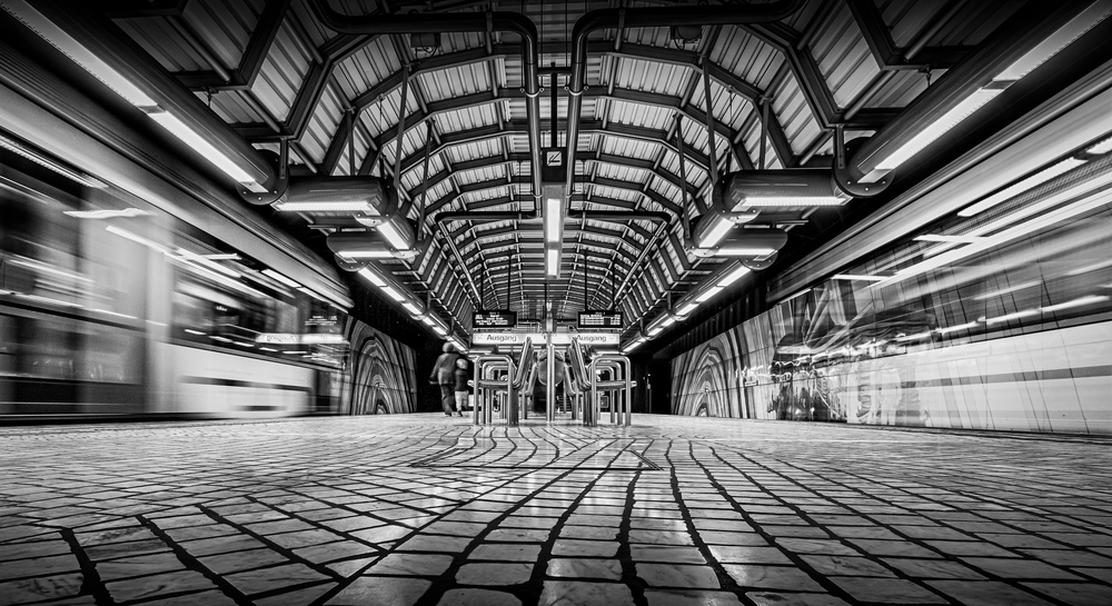 ... subway station von Jörg Vollrath