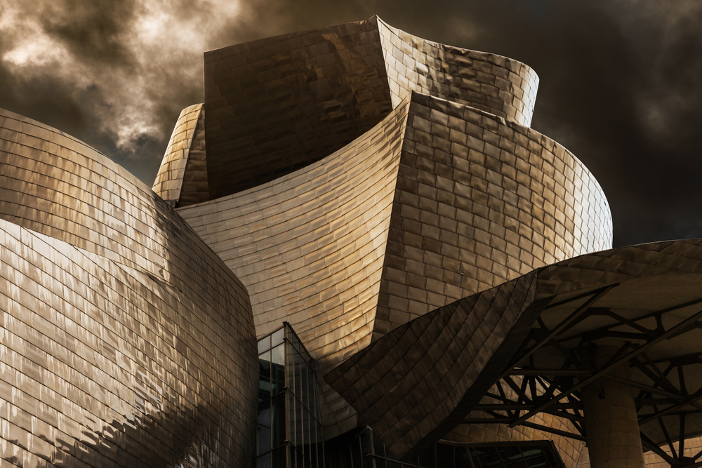 Shapes and shadows (Serie Guggenheim Bilbao) von Jois Domont ( J.L.G.)