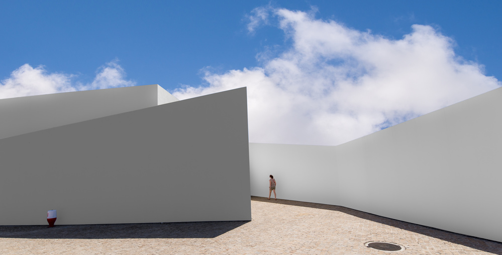 Stay in the shade von Joao Castro