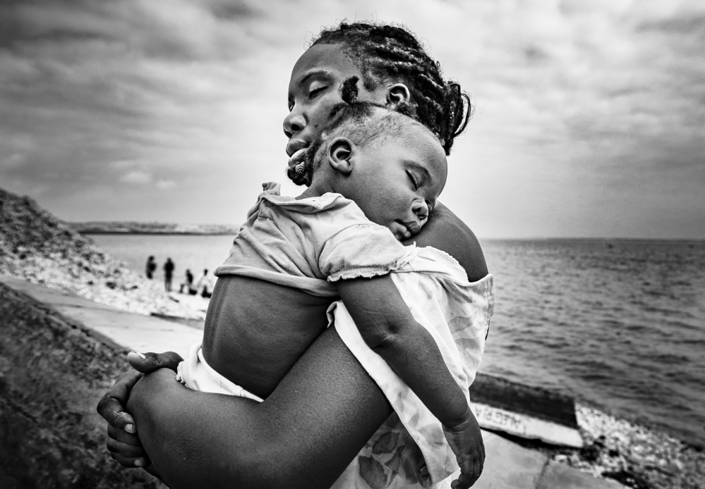 Finally von João Coelho