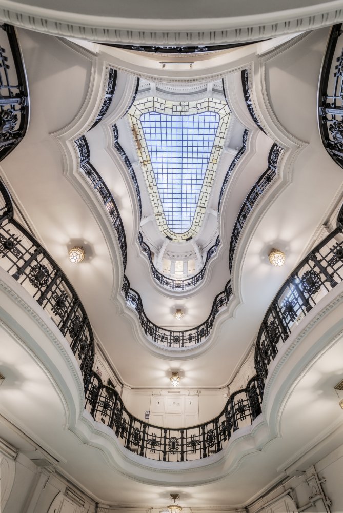 Floors von Jorge Ruiz Dueso