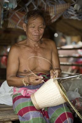 Korb flechten von Josef Müllek