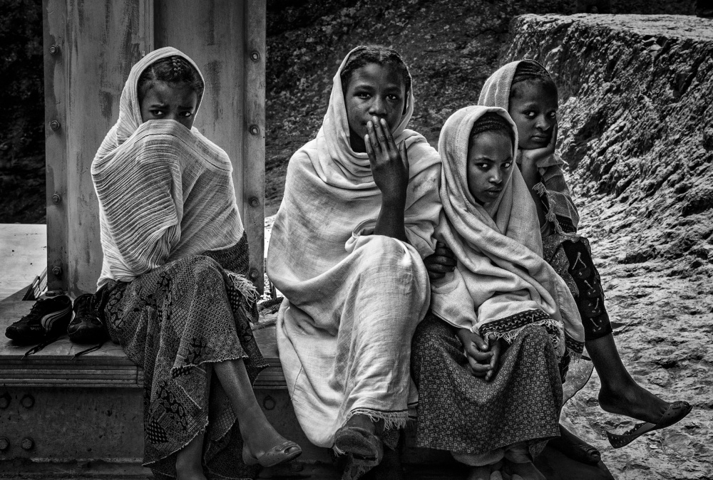 Ethiopian girls. von Joxe Inazio Kuesta Garmendia