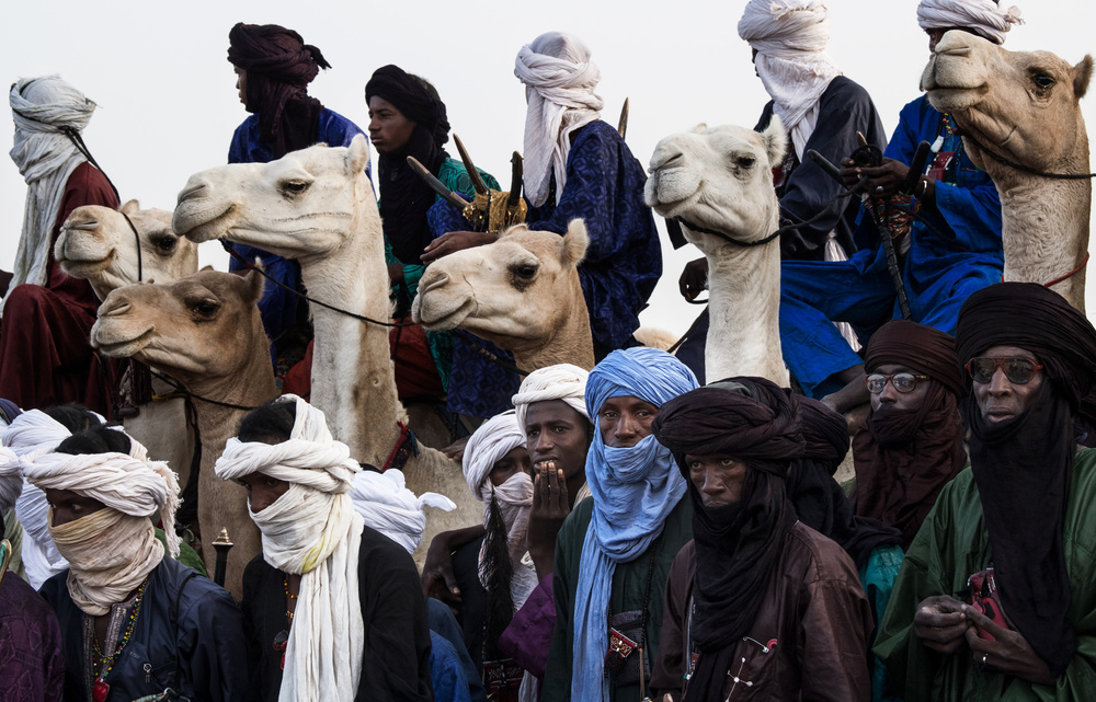 Watching the gerewol festival - Niger von Joxe Inazio Kuesta Garmendia