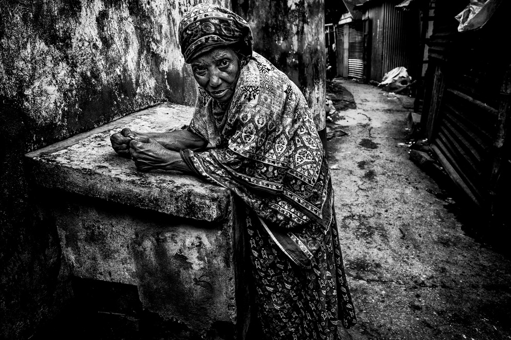 Woman from Bangladesh von Joxe Inazio Kuesta Garmendia