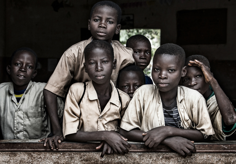 Boys at school in Benin von Joxe Inazio Kuesta Garmendia