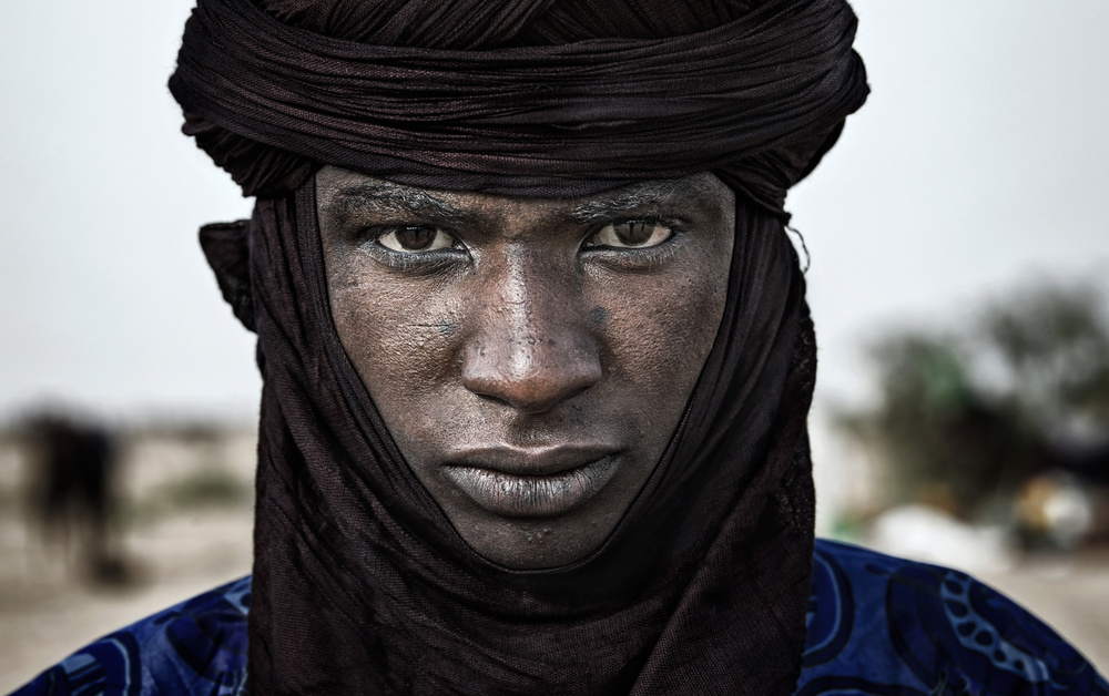 Peul man at the gerewol festival-Niger von Joxe Inazio Kuesta Garmendia