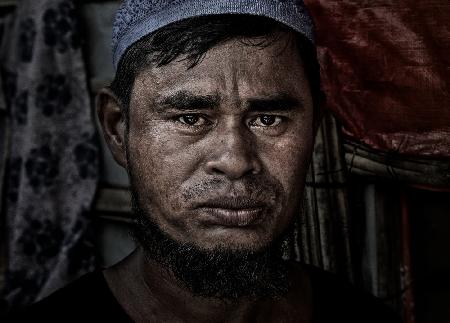 Rohingya refugee man.