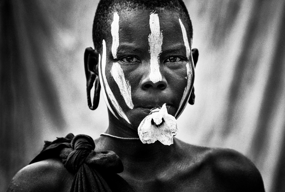 Surmi girl. von Joxe Inazio Kuesta Garmendia