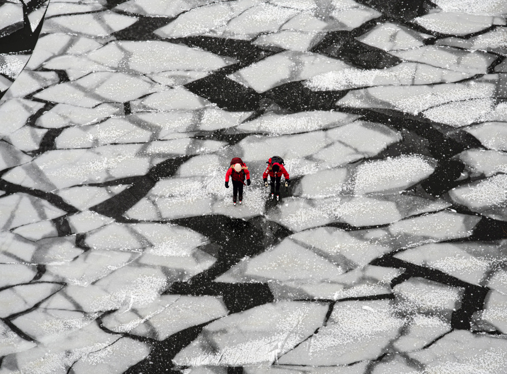 untitledl von Karim Al Thahaby