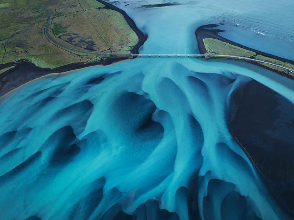 Glacial River von Karol Nienartowicz