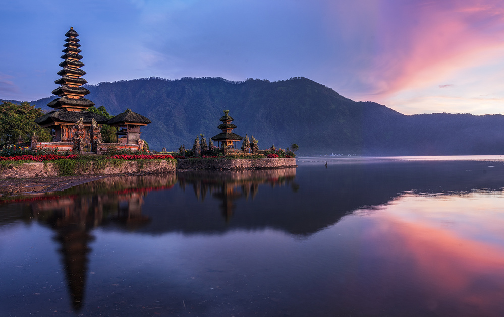 temple dawn von Karsten Wrobel