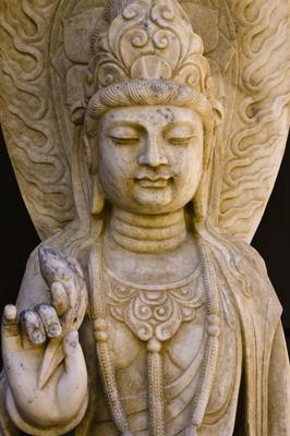 Statue of Buddha von Ken Welsh