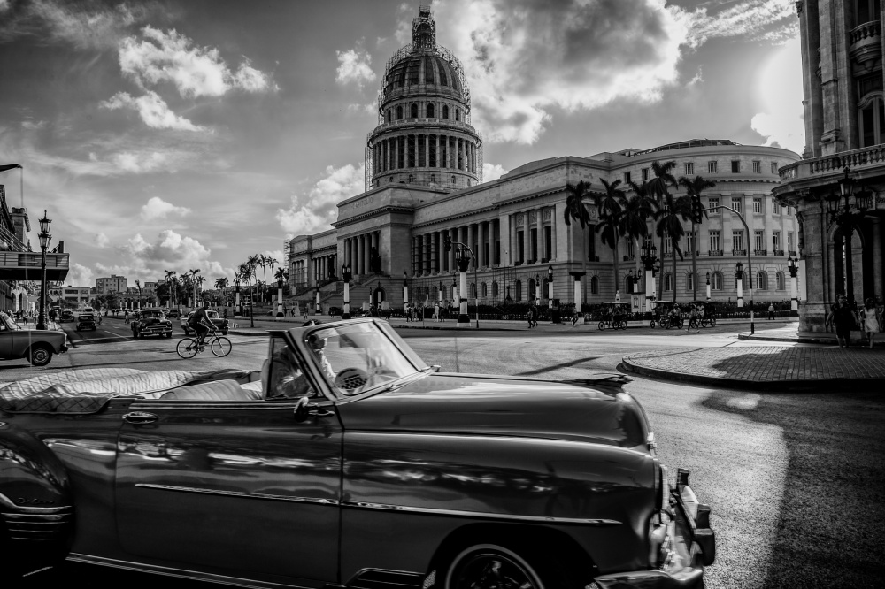 El Capitolio von Koji Morishige