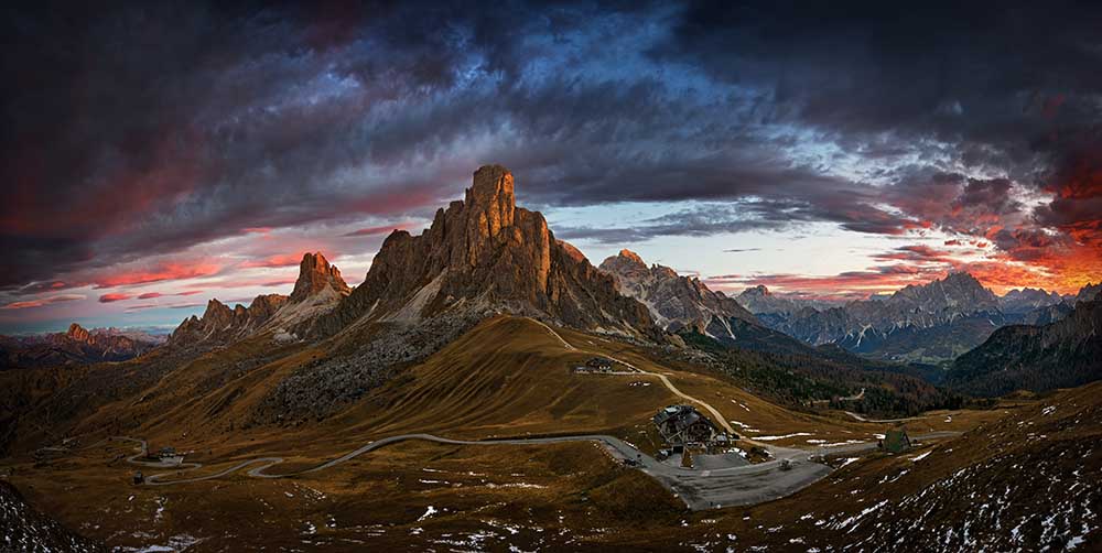 Passo .... von Krzysztof Browko