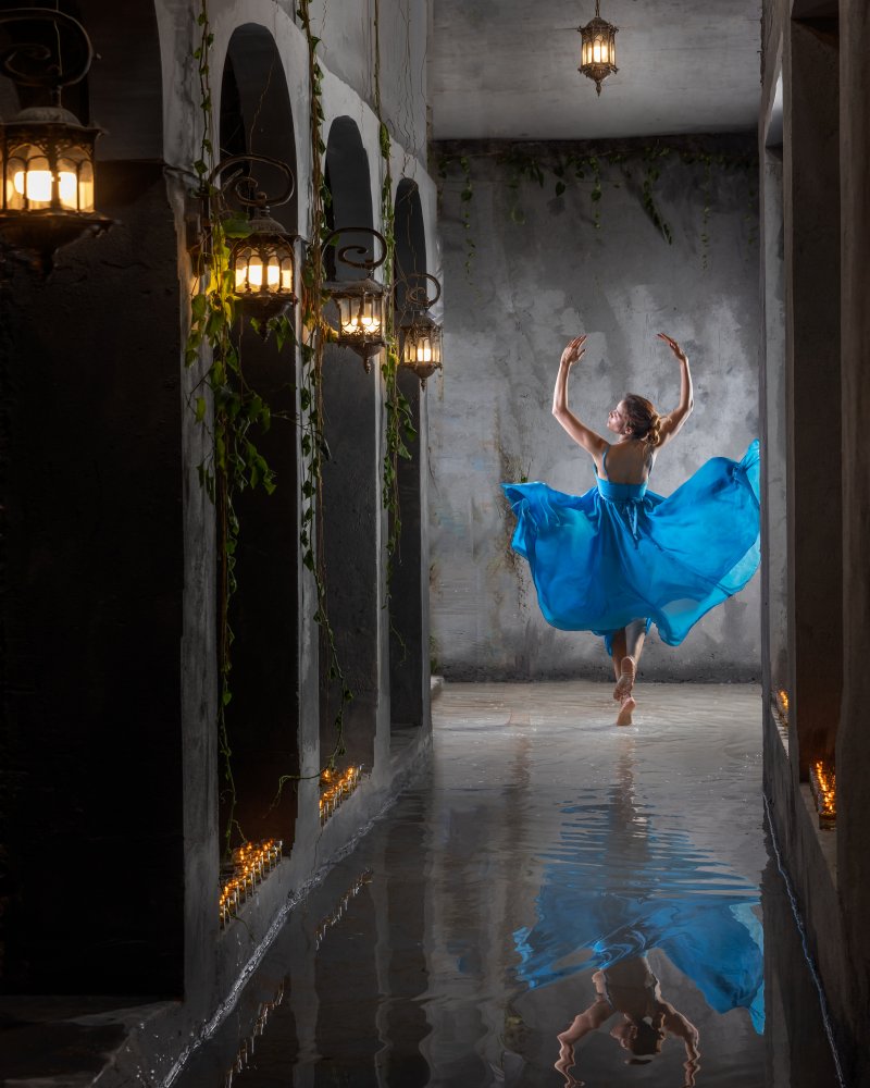 Ballerina on the aisle von Lisdiyanto Suhardjo