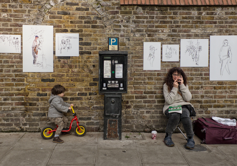 Right and Left von Lorenzo Grifantini