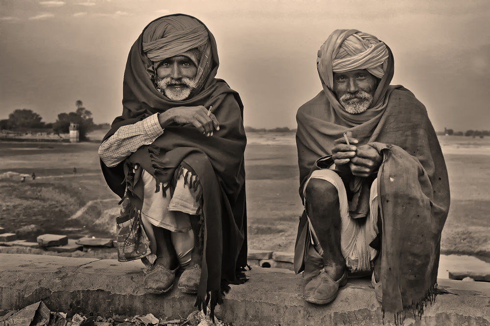 The comfort of a cigarette von Lou Urlings