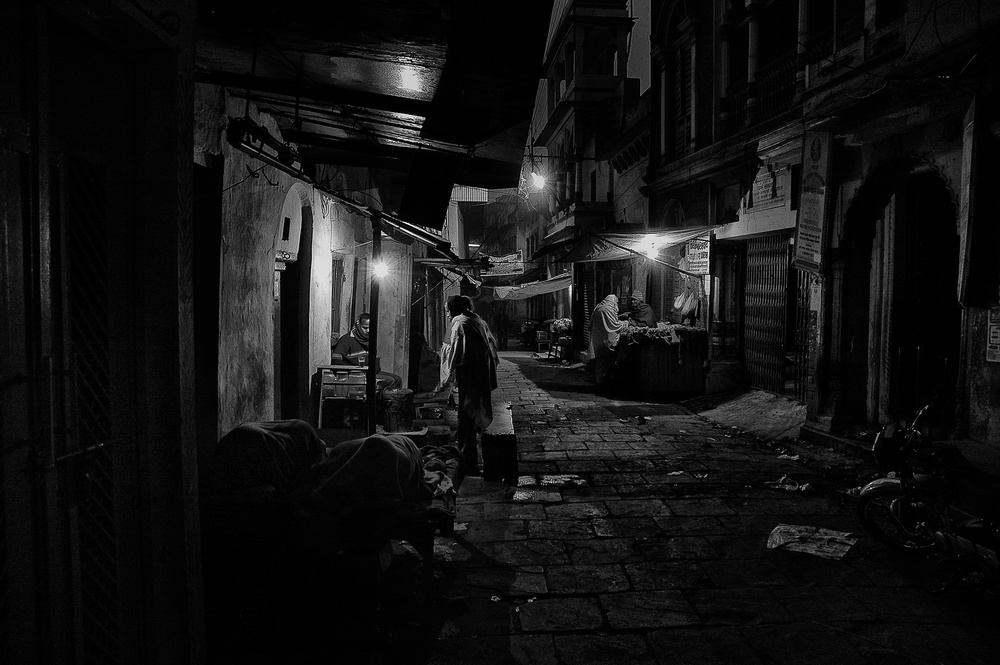 Varanasi, 5.30 A.M. von Lou Urlings