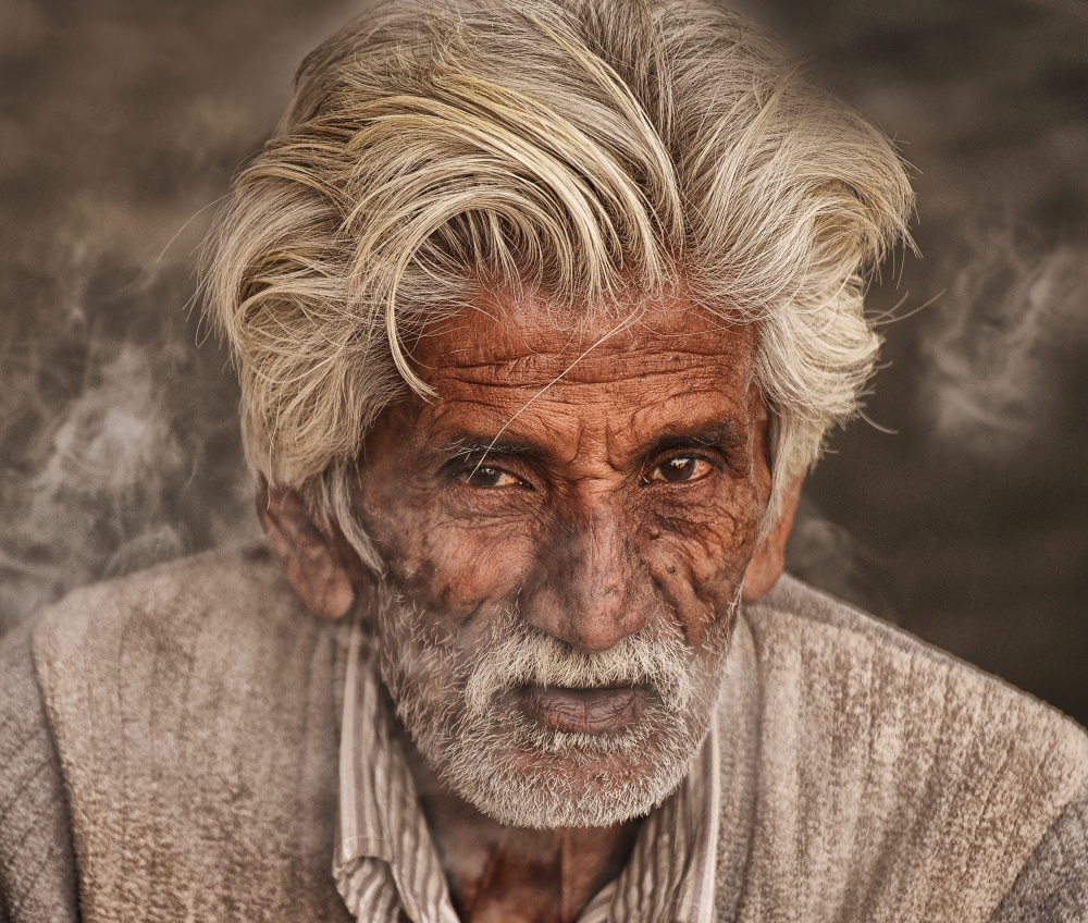 Cigarette von Lou Urlings