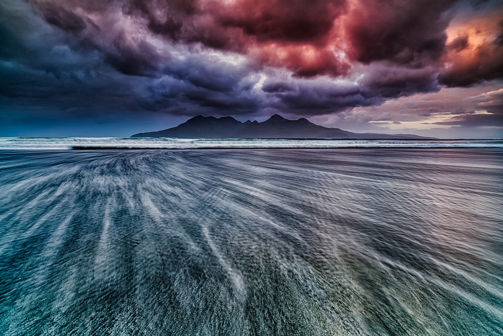 The unforgettable sky von Luigi Ruoppolo