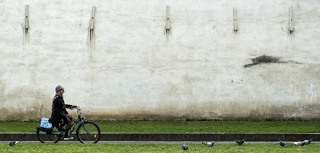 slow riding in Antwerp