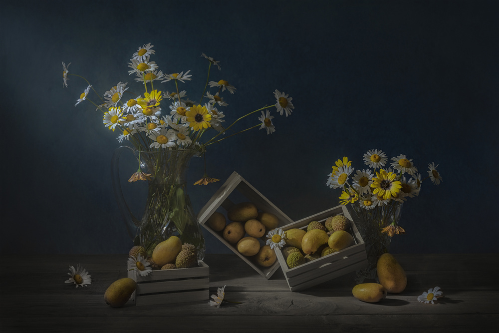 Mango and Litchi von Lydia Jacobs