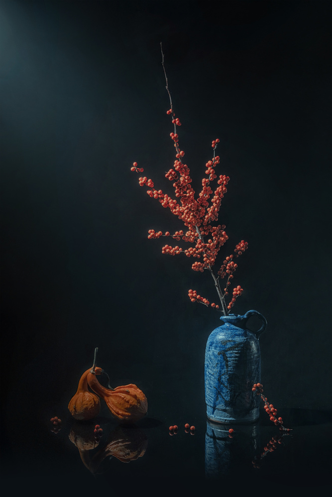 Orange Berry and Gourd von Lydia Jacobs