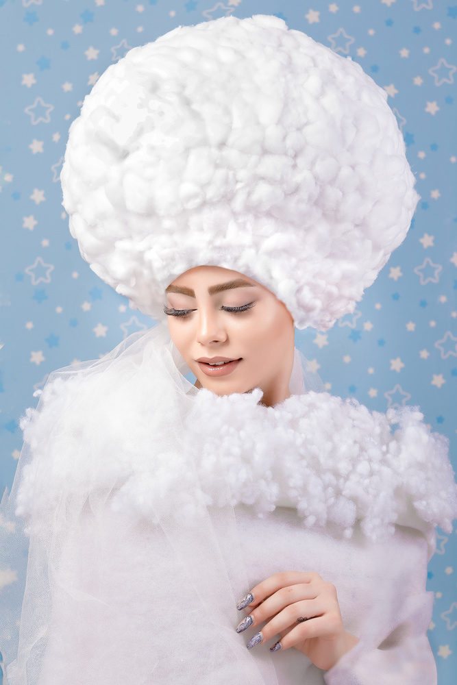 Cyan Cutie von Madjid Mirsalimi