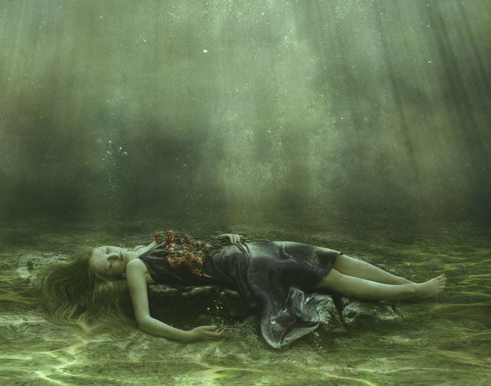 there is a silence... von Magdalena Russocka