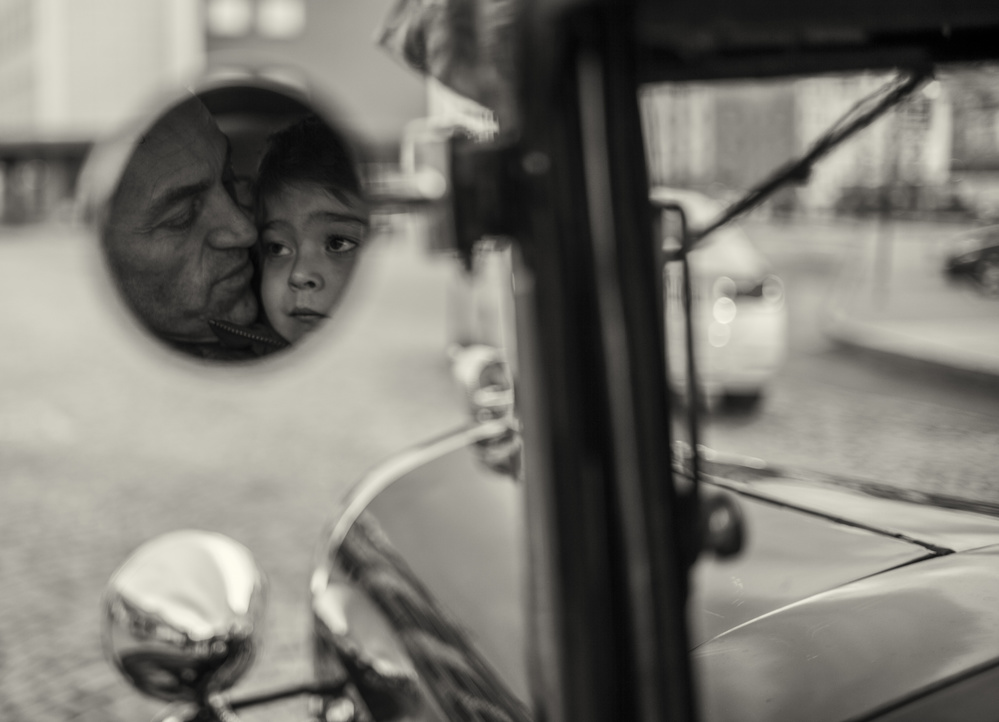 Father and son von Malvin Jan Dyb