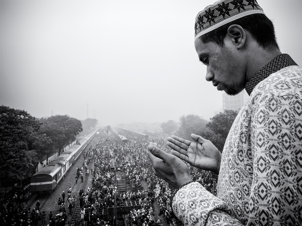 The prayer von Marcel Rebro