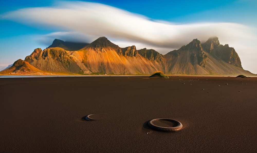 Iceland Tires von Marco Petracci
