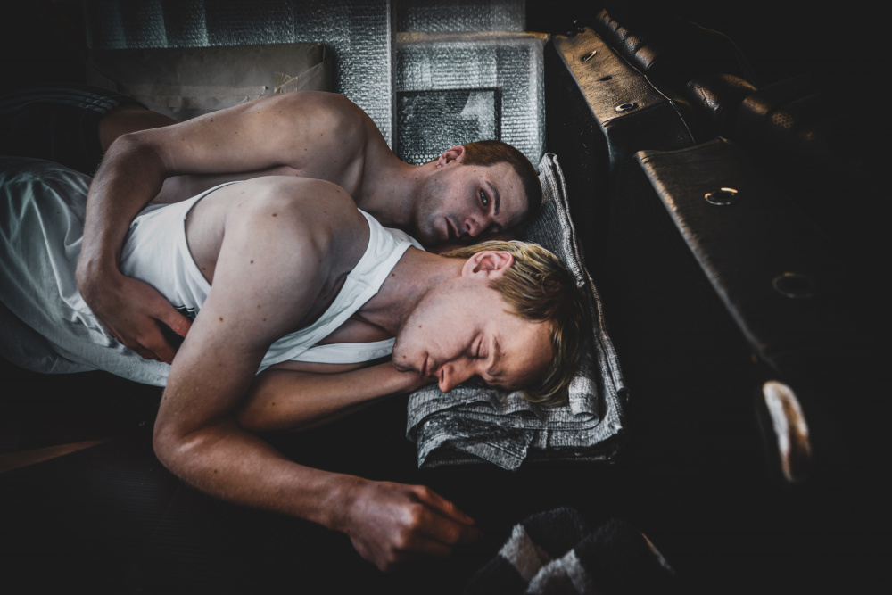 Alones von Marco Tagliarino