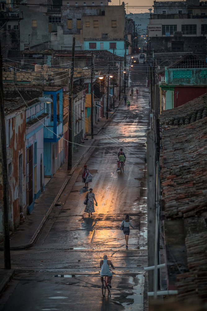 First lights in Matanzas von Marco Tagliarino