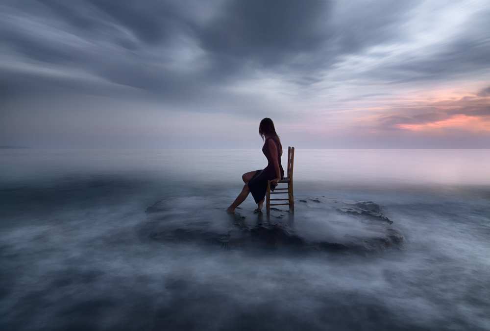 Of Tide and NightFall von Maria Kaimaki