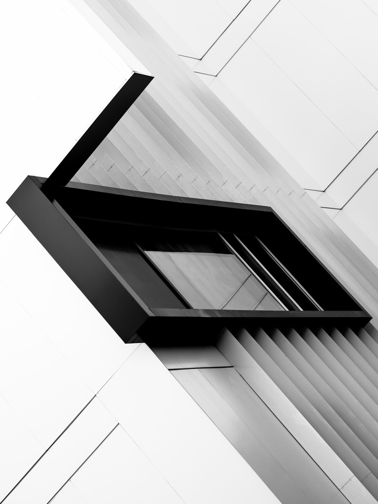 water-slide pool von Marius Surleac