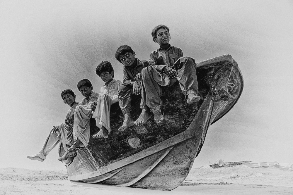 Five of us von Marjan Taghipour