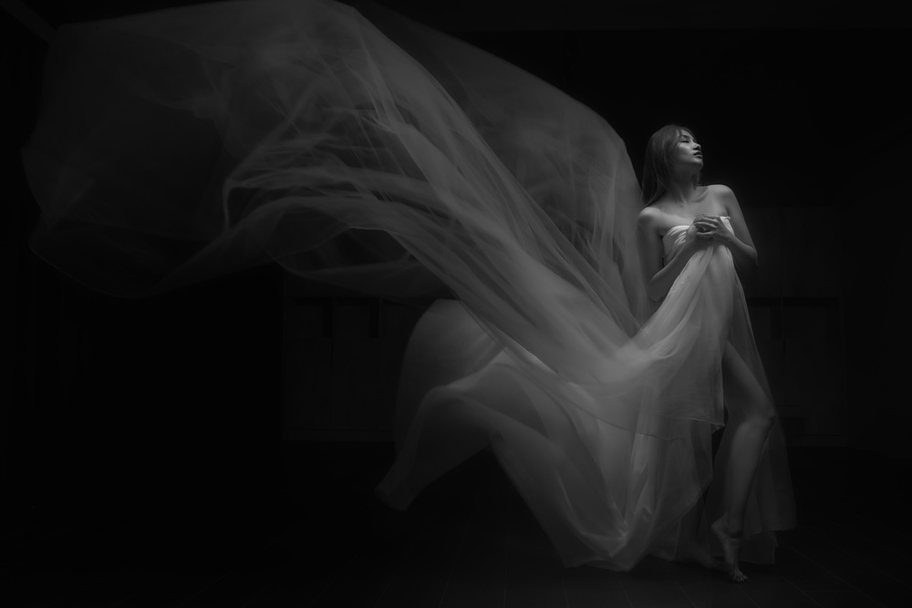 Dancing Lady von Mars Khor