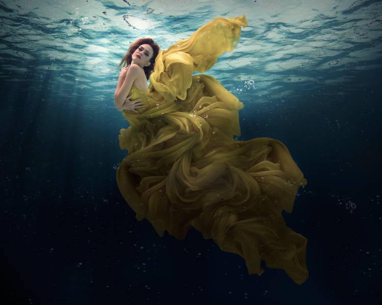 The Angel von Martha Suherman