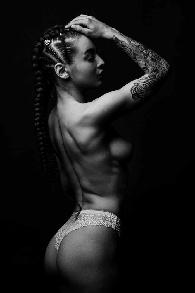 SENSUAL BEAUTY [Petra J] von Martin Krystynek MQEP