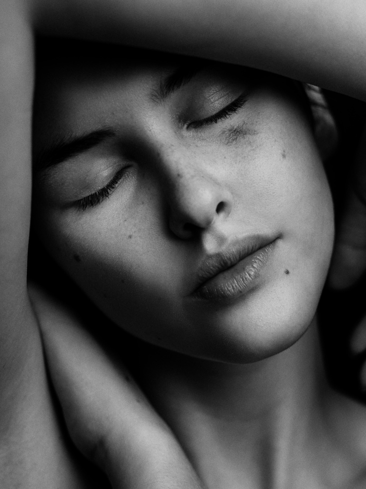 SENSUAL BEAUTY [Romana U] von Martin Krystynek MQEP